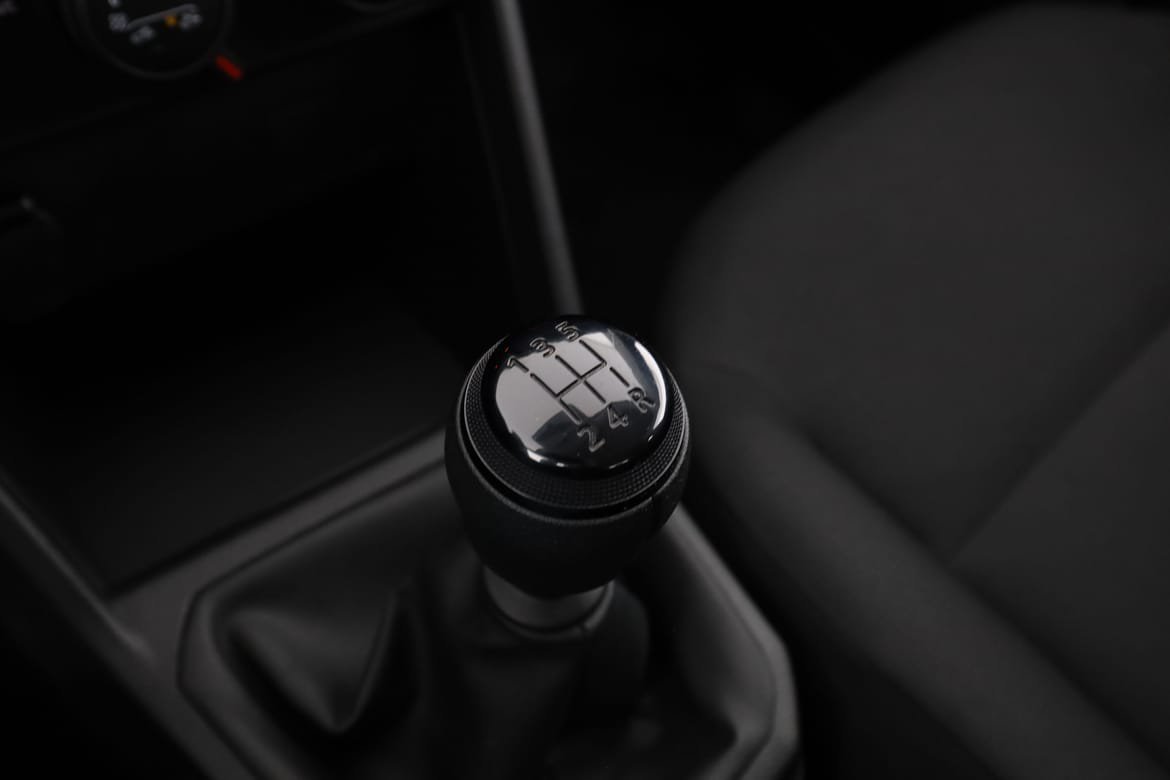 Vehicle Image 25