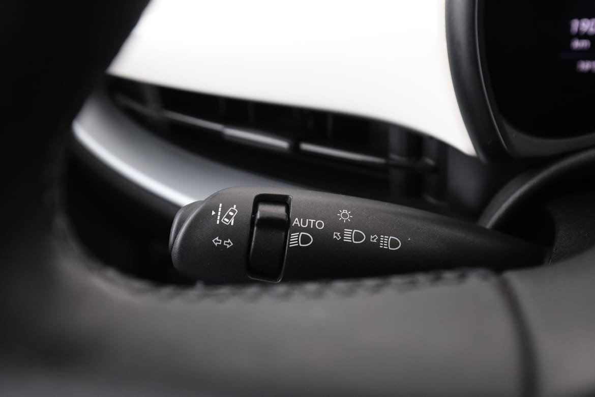 Vehicle Image 33