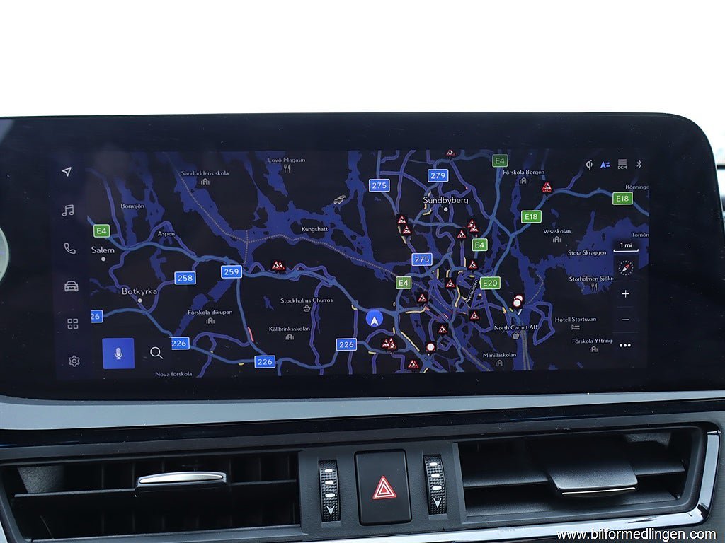Vehicle Image 17
