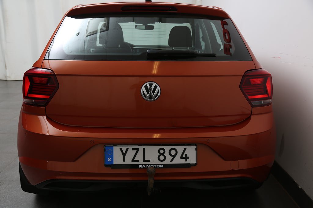 Vehicle Image 21