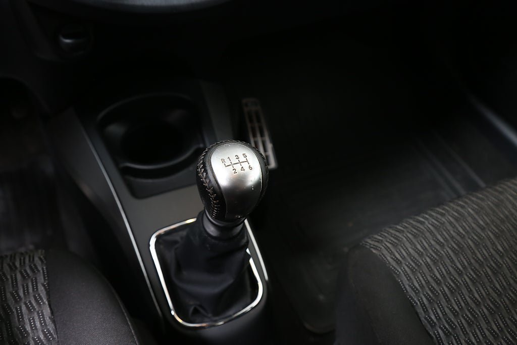 Vehicle Image 18
