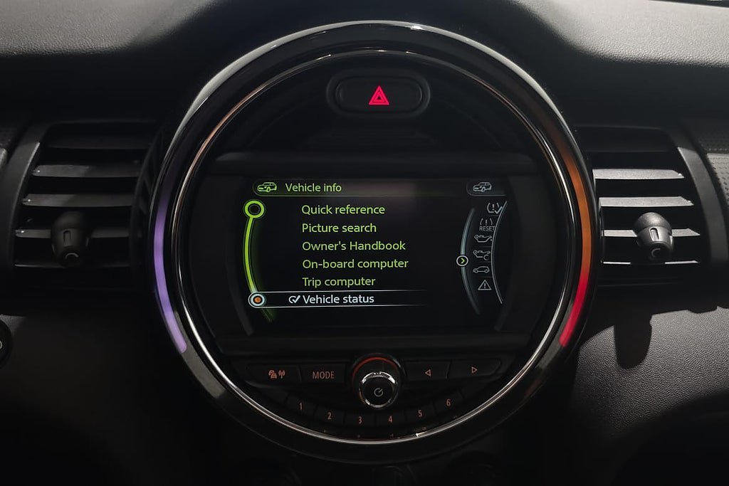 Vehicle Image 7
