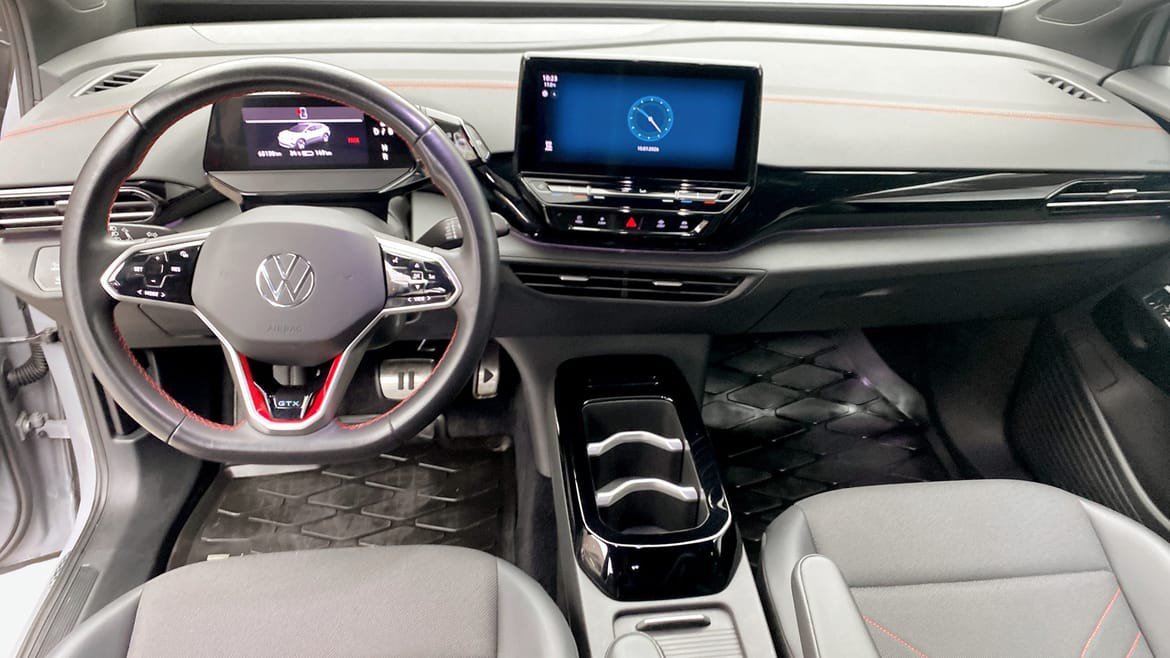 Vehicle Image 10