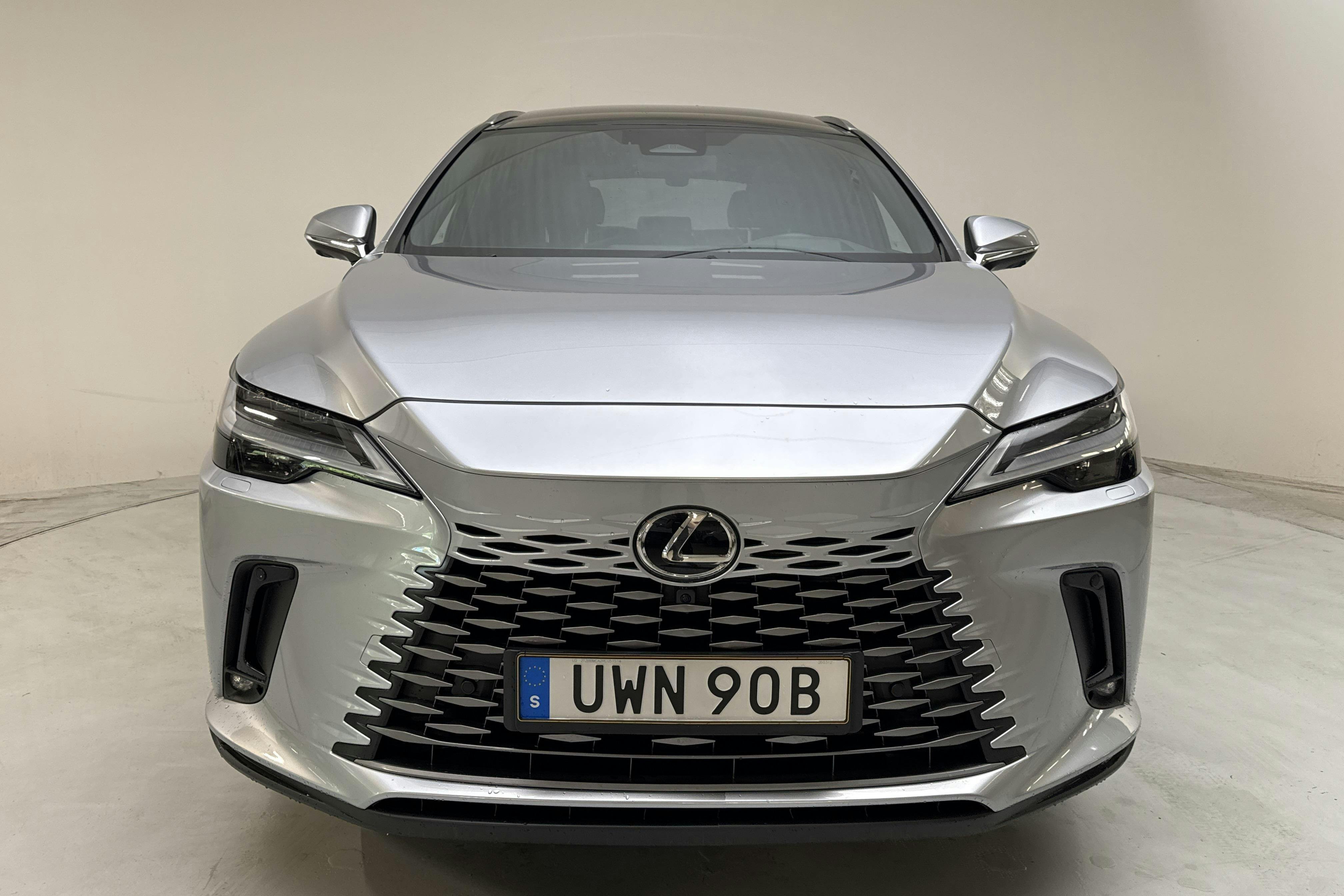 Vehicle Image 4