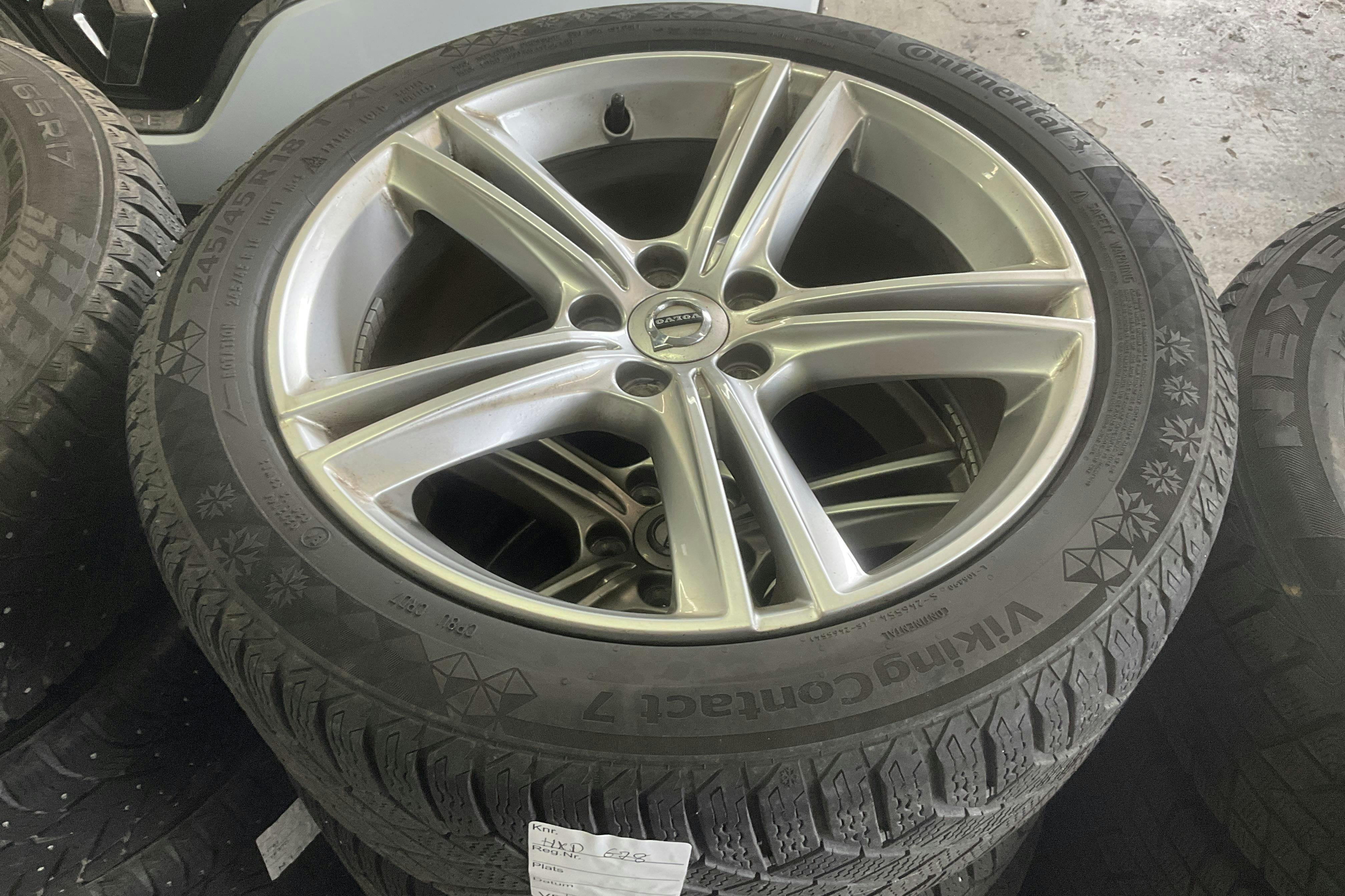 Vehicle Image 14