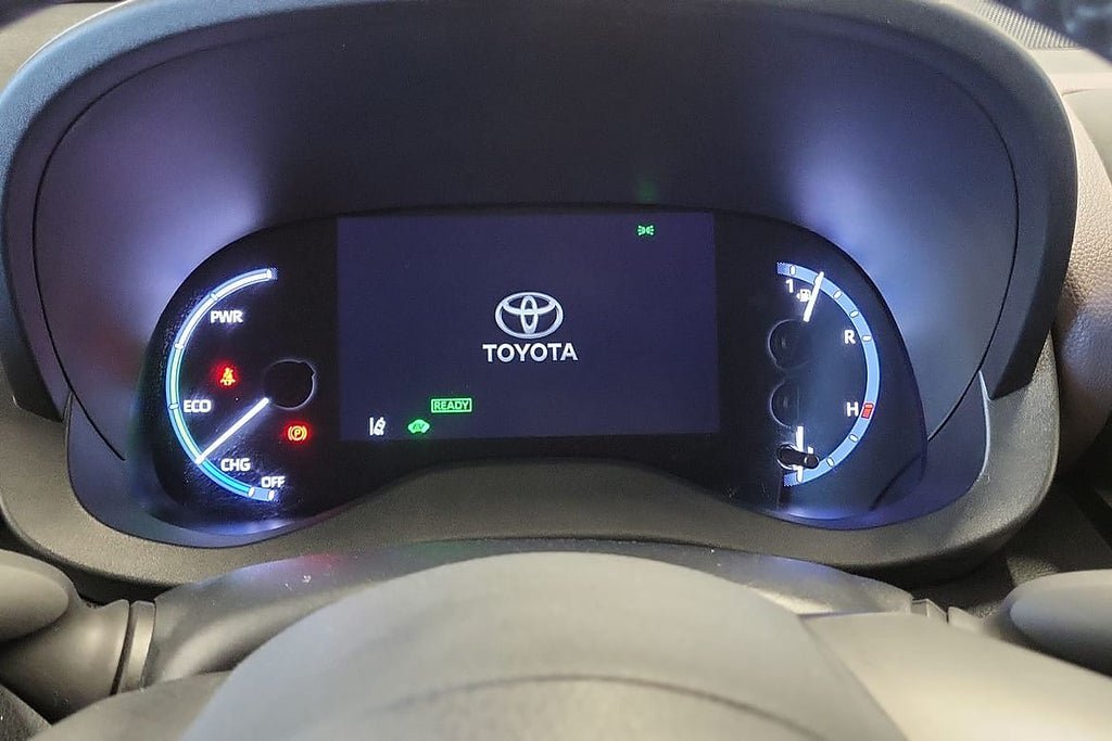 Vehicle Image 15
