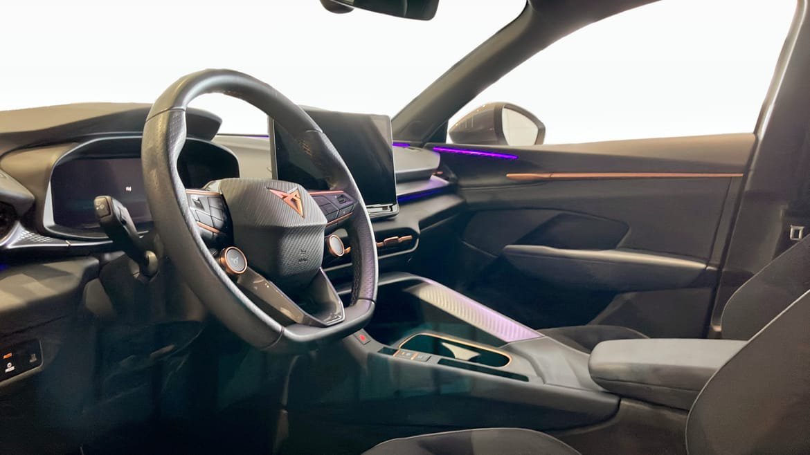 Vehicle Image 7