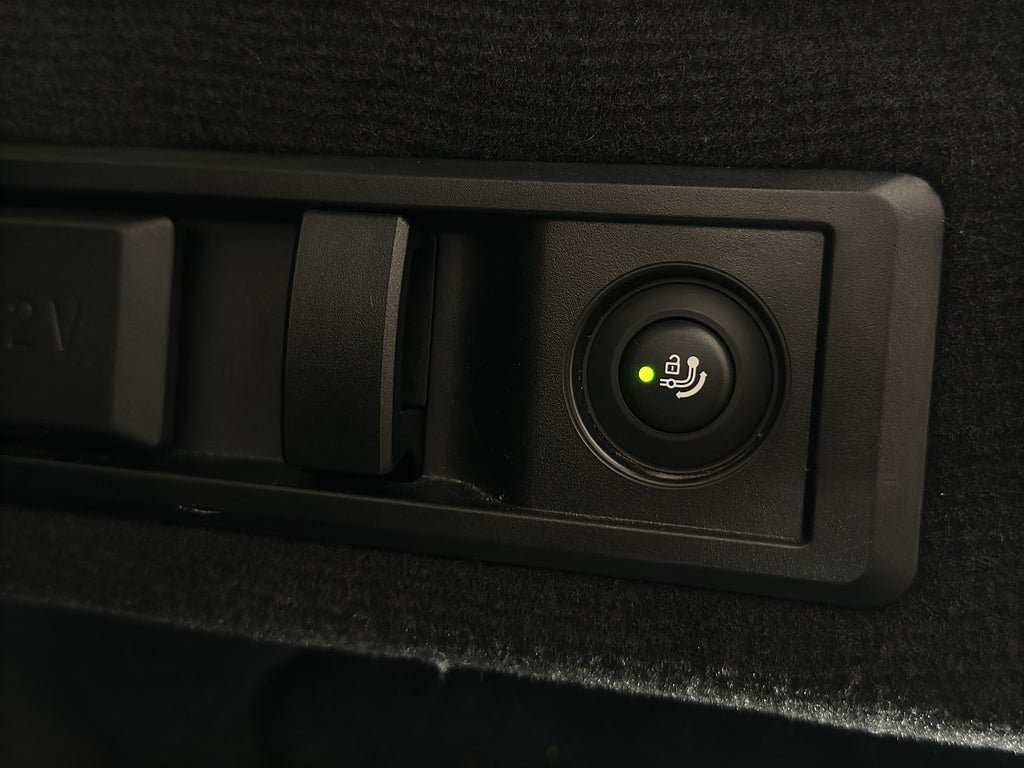 Vehicle Image 36