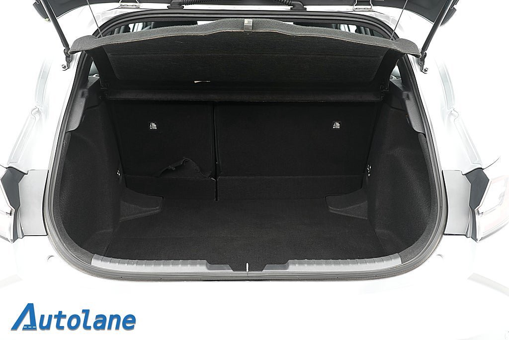Vehicle Image 19
