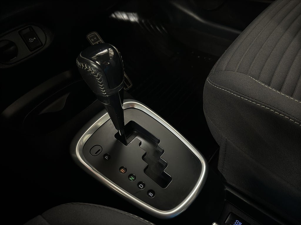 Vehicle Image 22