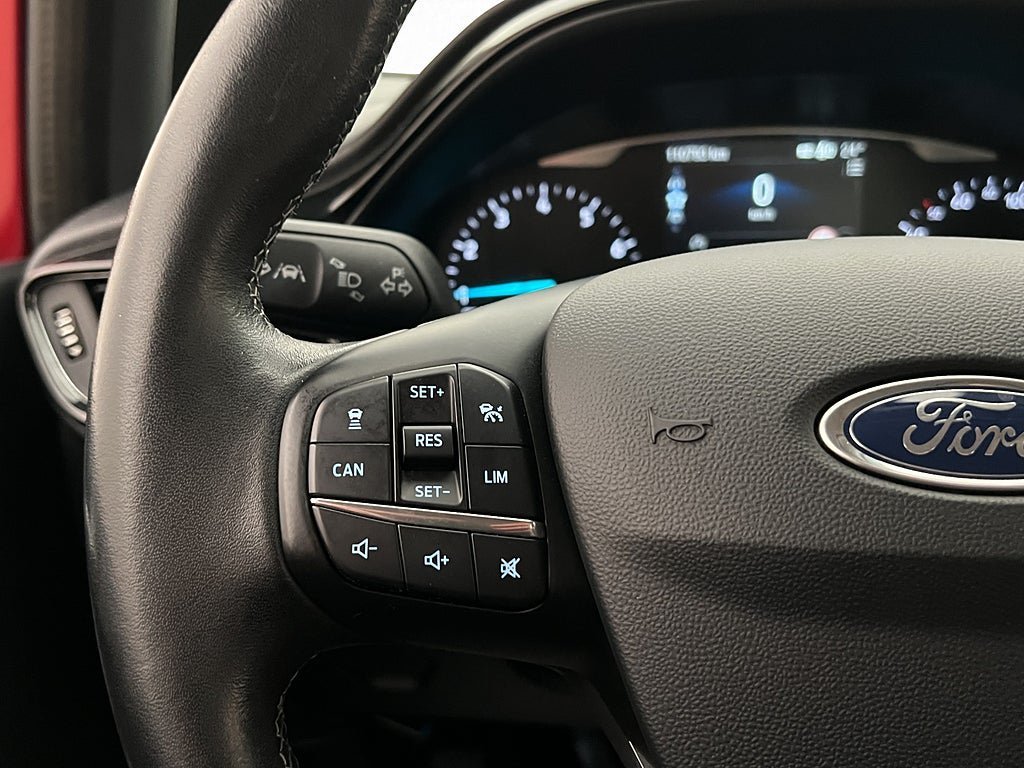 Vehicle Image 24