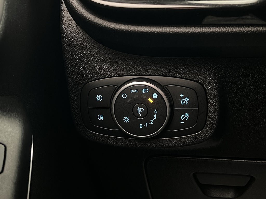 Vehicle Image 27