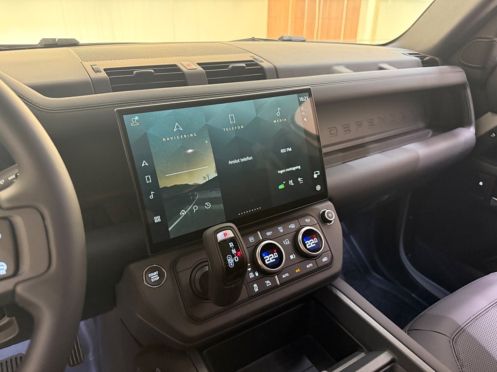 Vehicle Image 13