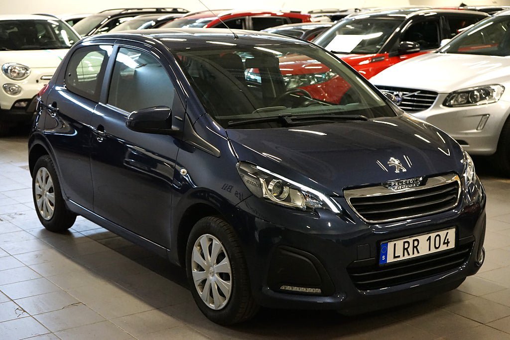 Vehicle Image 14