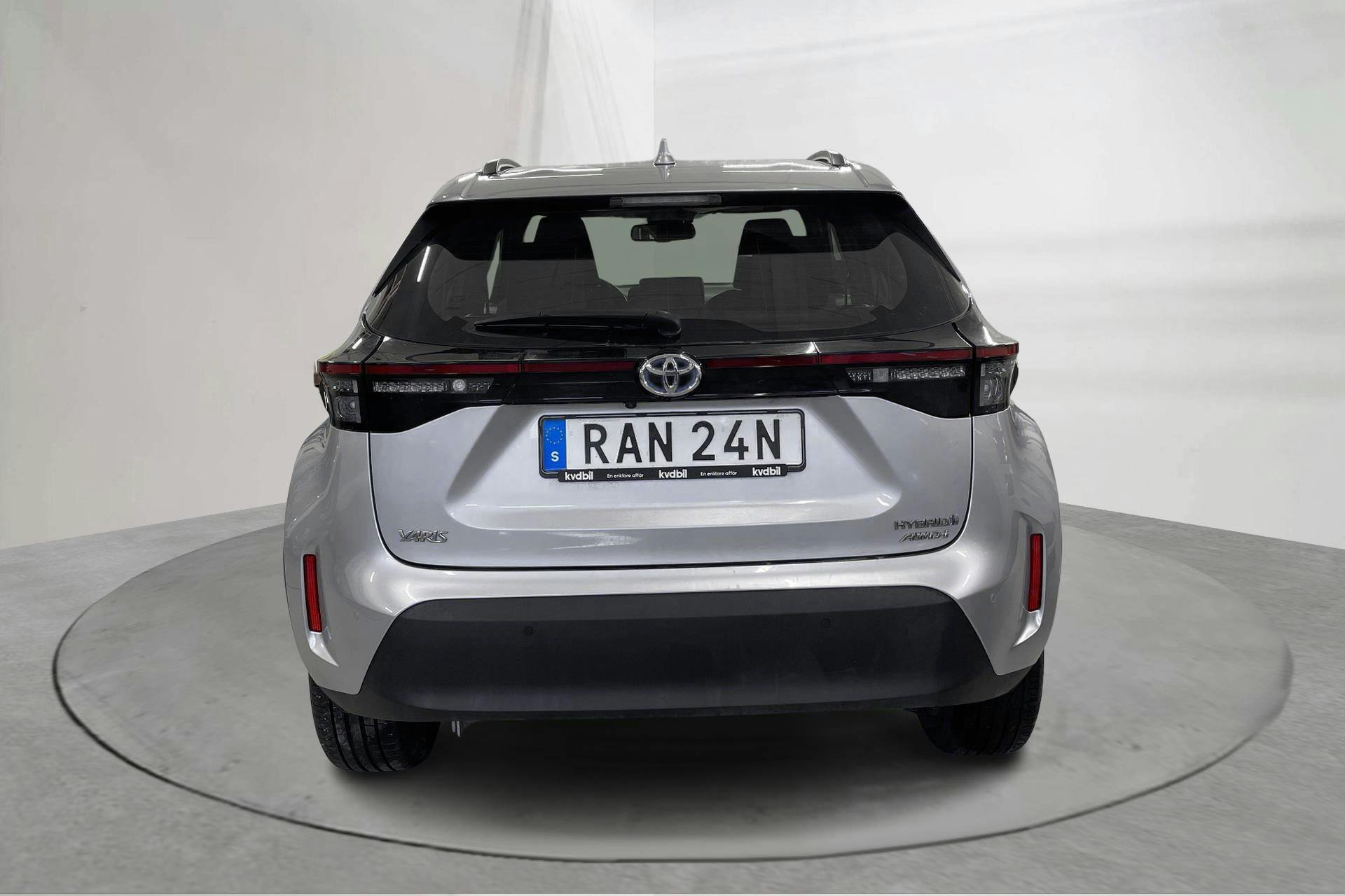 Vehicle Image 5