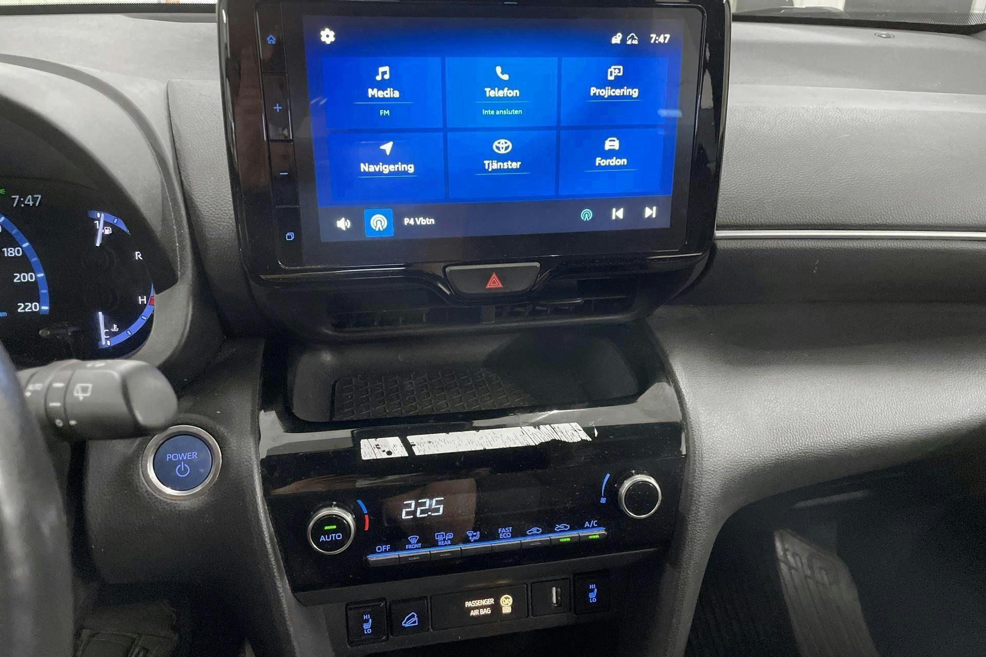 Vehicle Image 11