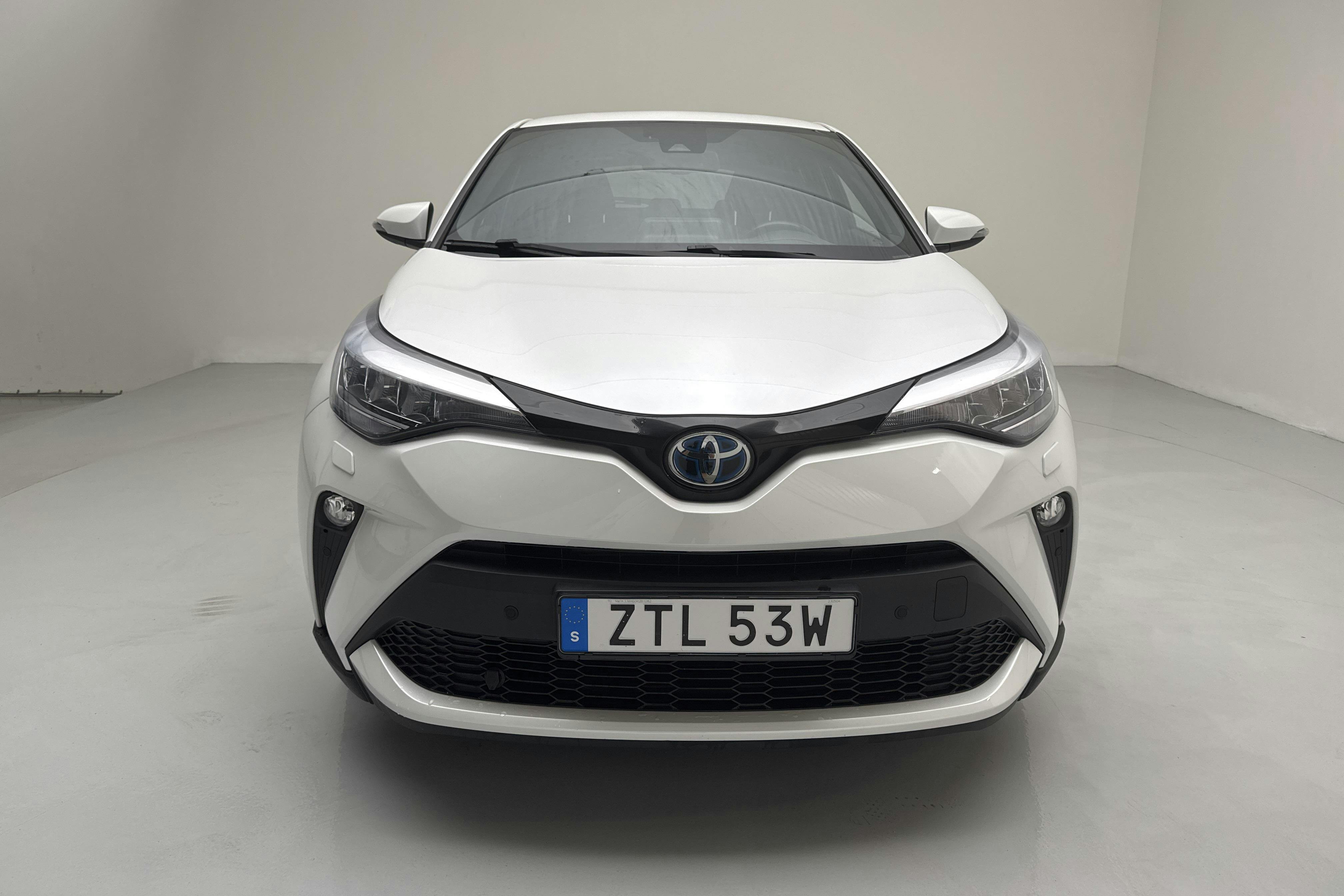 Vehicle Image 4