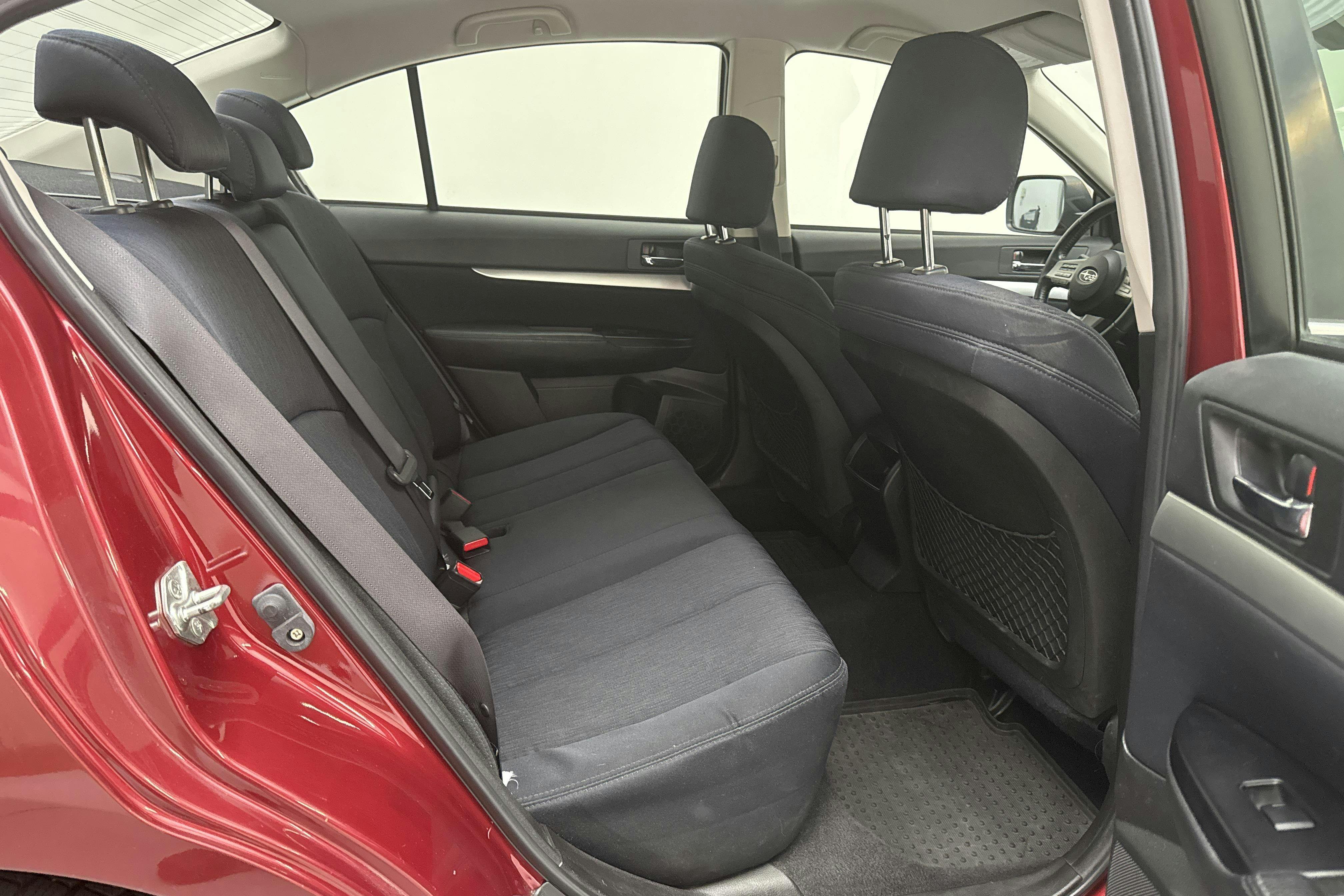 Vehicle Image 8