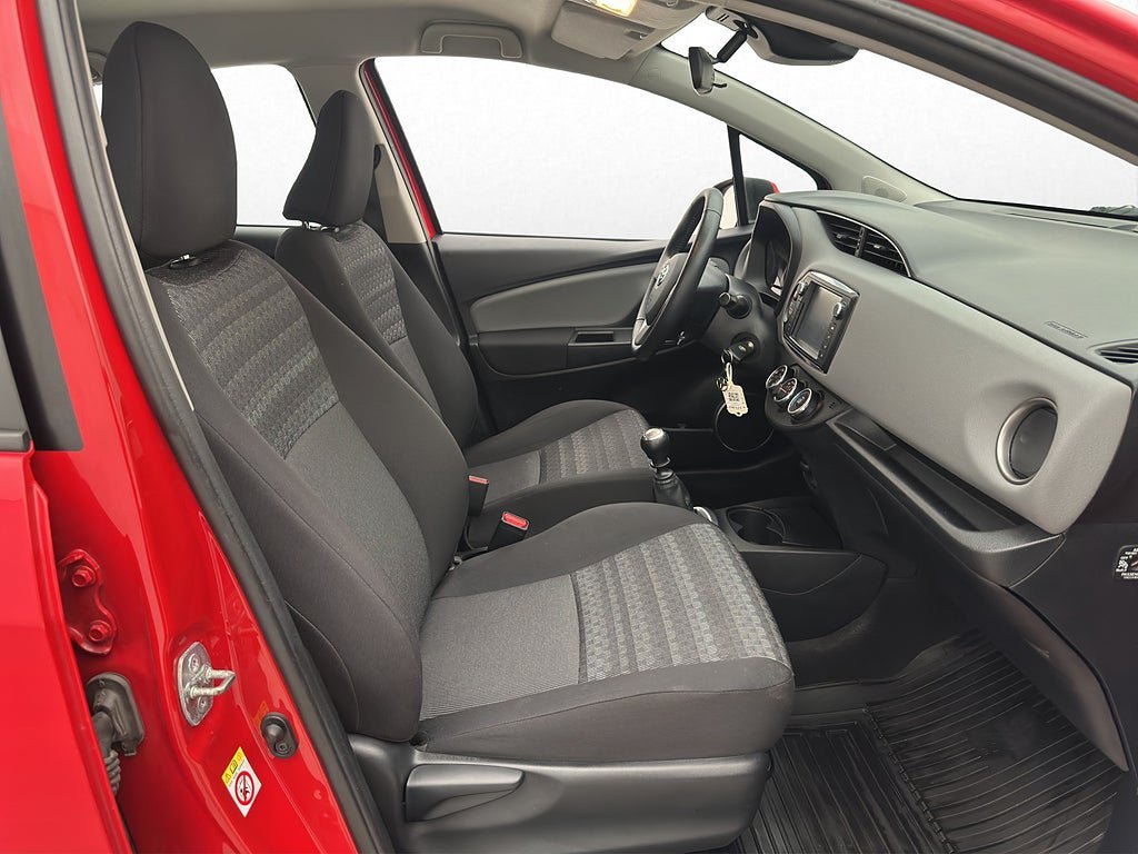 Vehicle Image 18