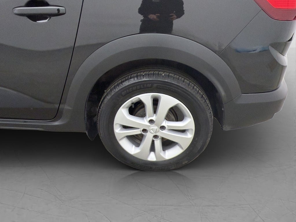 Vehicle Image 31