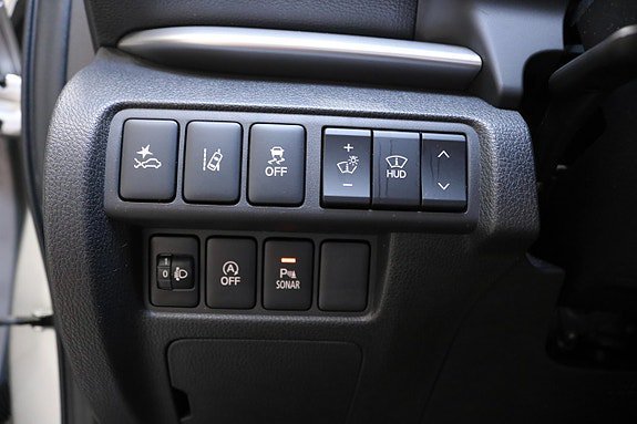 Vehicle Image 27
