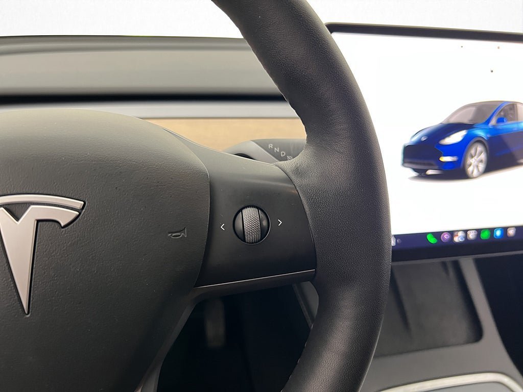 Vehicle Image 29