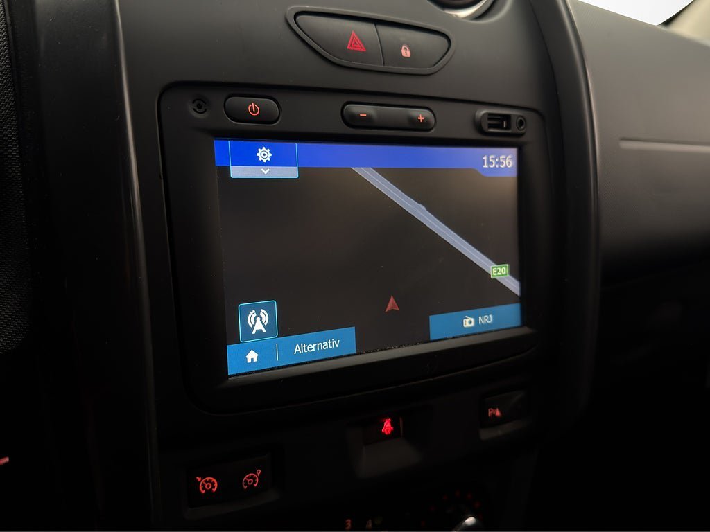 Vehicle Image 17
