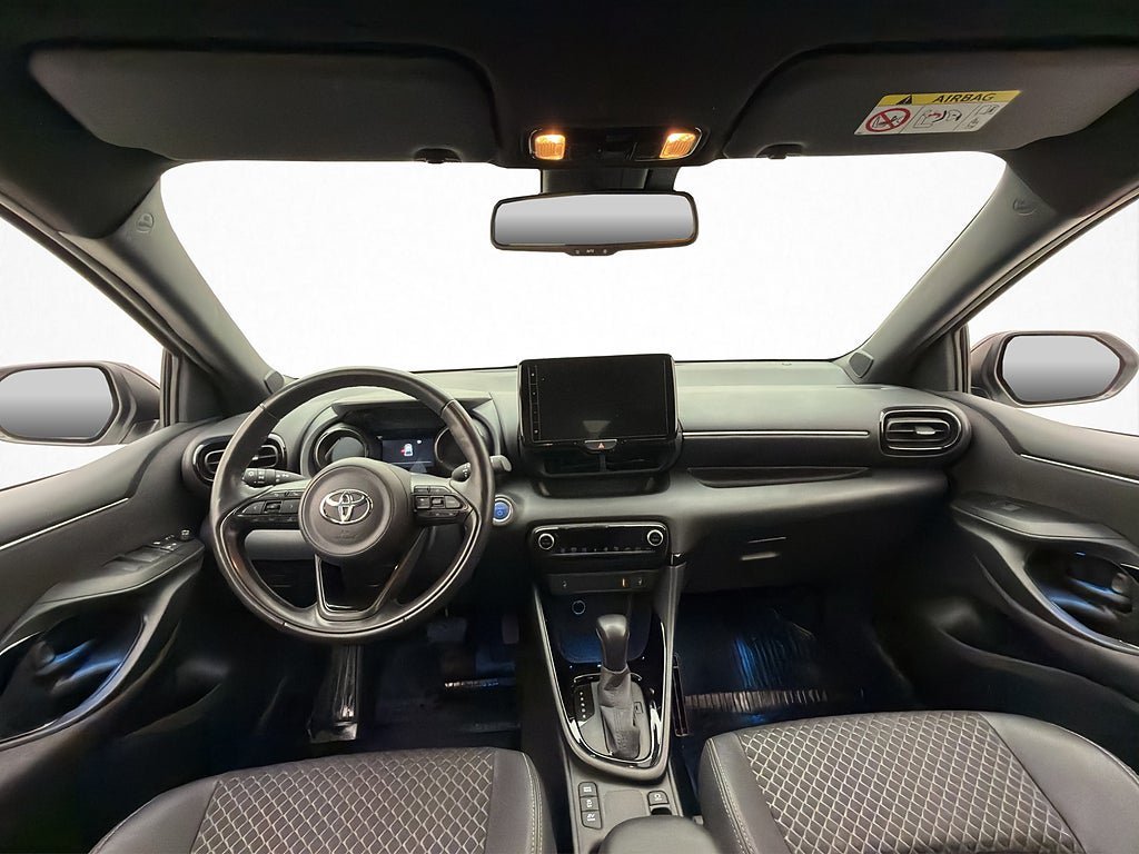 Vehicle Image 26
