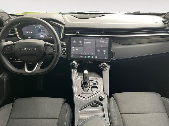 Vehicle Image 11