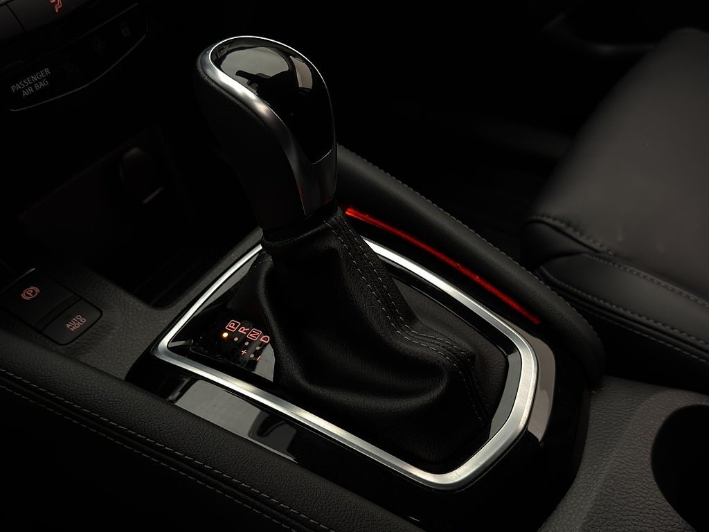 Vehicle Image 24