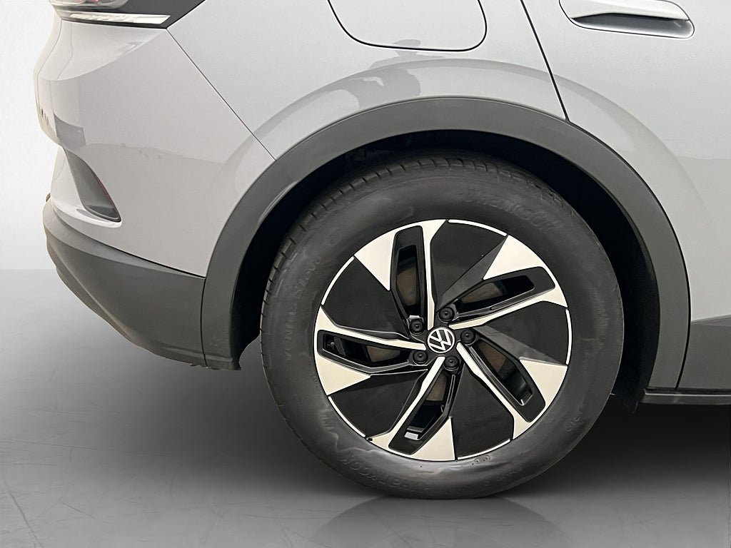 Vehicle Image 36