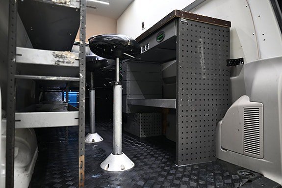 Vehicle Image 11