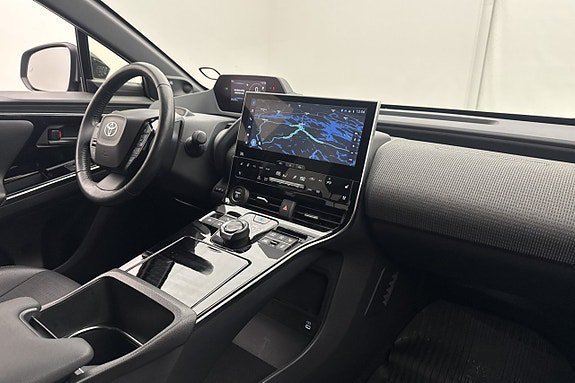 Vehicle Image 29