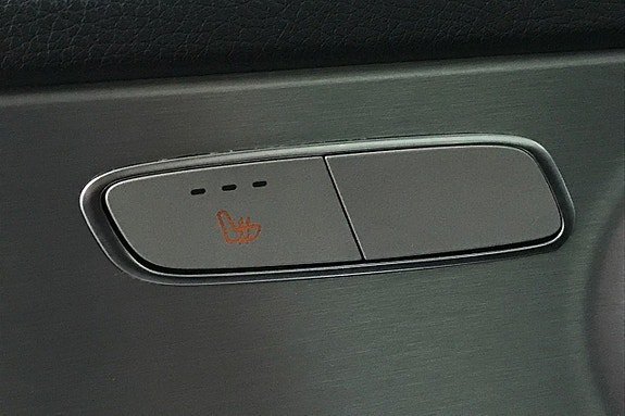 Vehicle Image 29