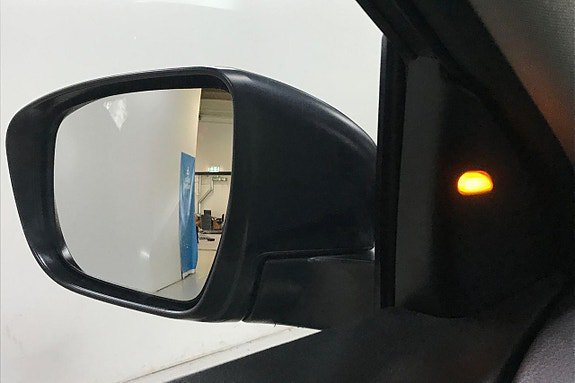 Vehicle Image 27