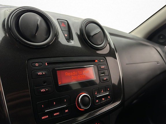 Vehicle Image 18