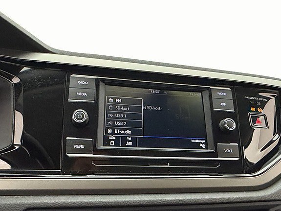 Vehicle Image 24