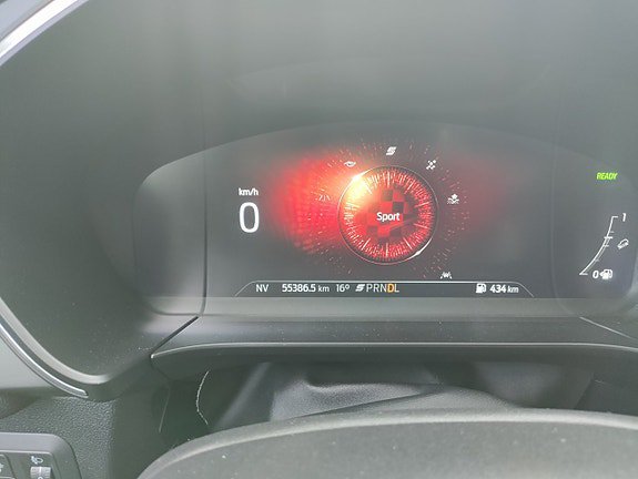 Vehicle Image 24