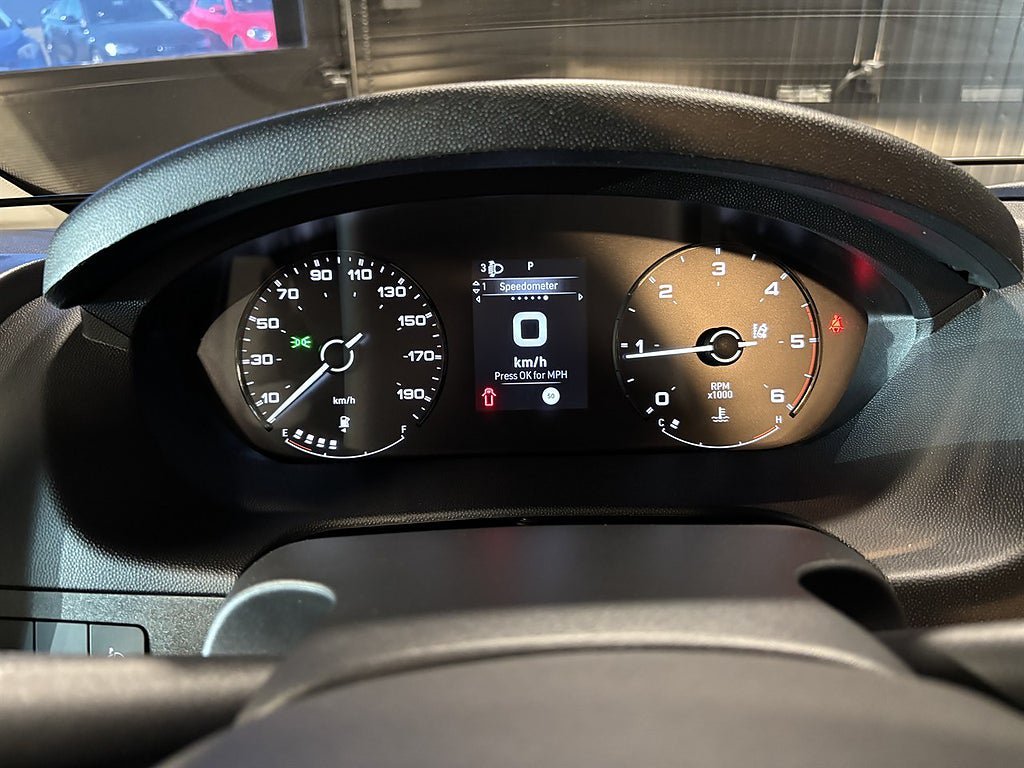 Vehicle Image 27