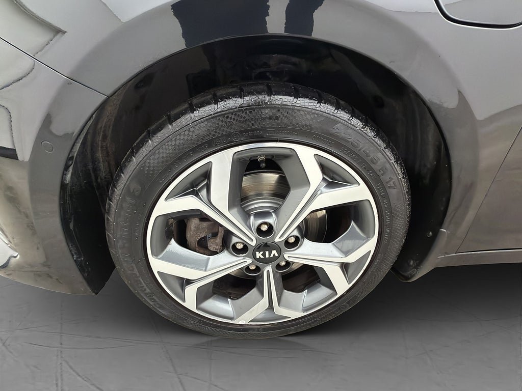 Vehicle Image 31