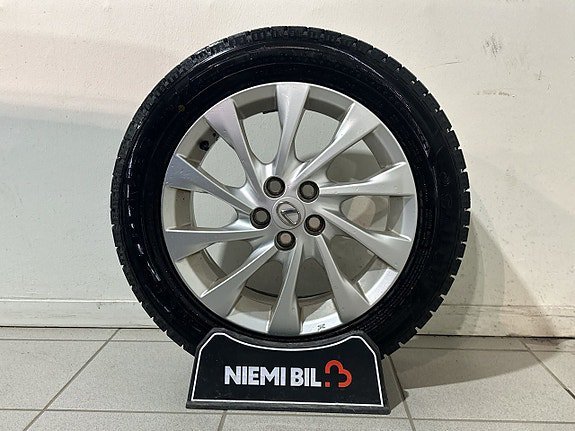 Vehicle Image 17