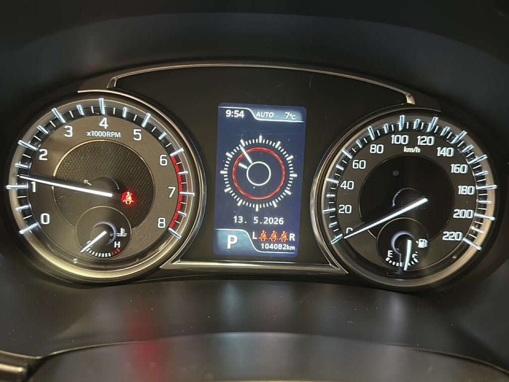 Vehicle Image 13