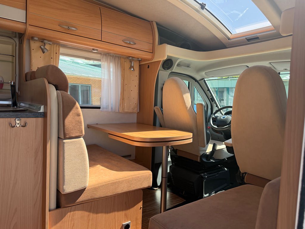 Vehicle Image 22