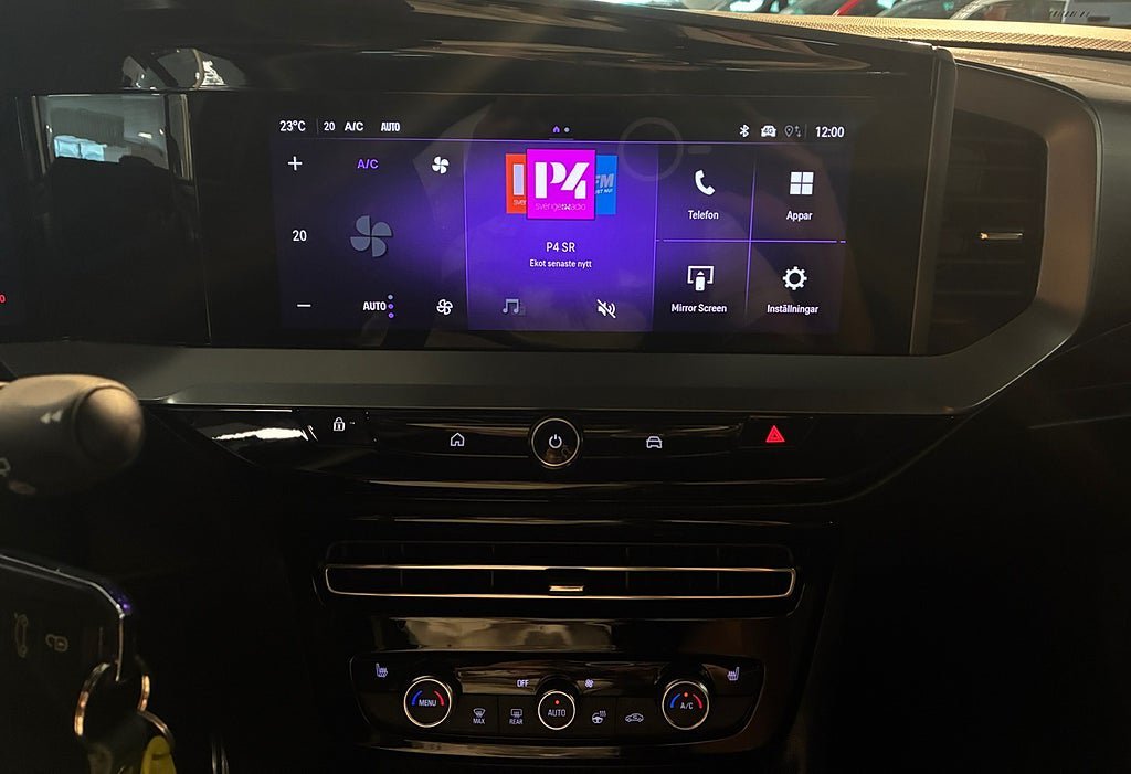 Vehicle Image 19