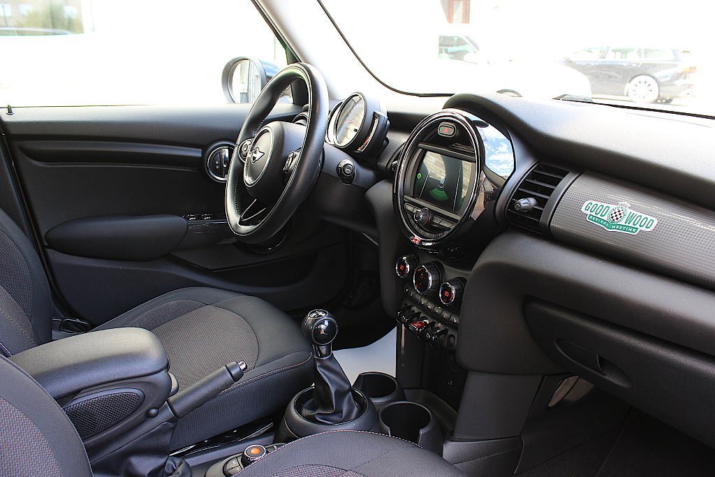 Vehicle Image 31