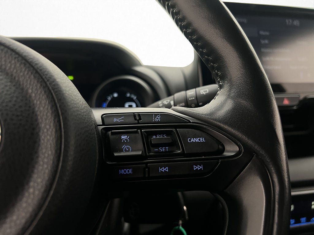 Vehicle Image 22
