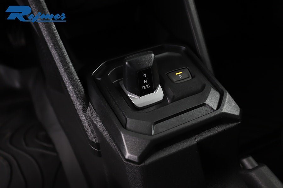 Vehicle Image 23