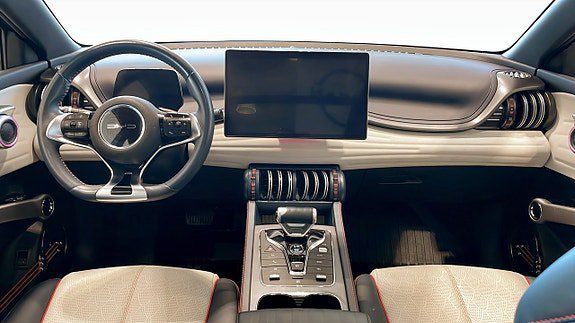 Vehicle Image 7