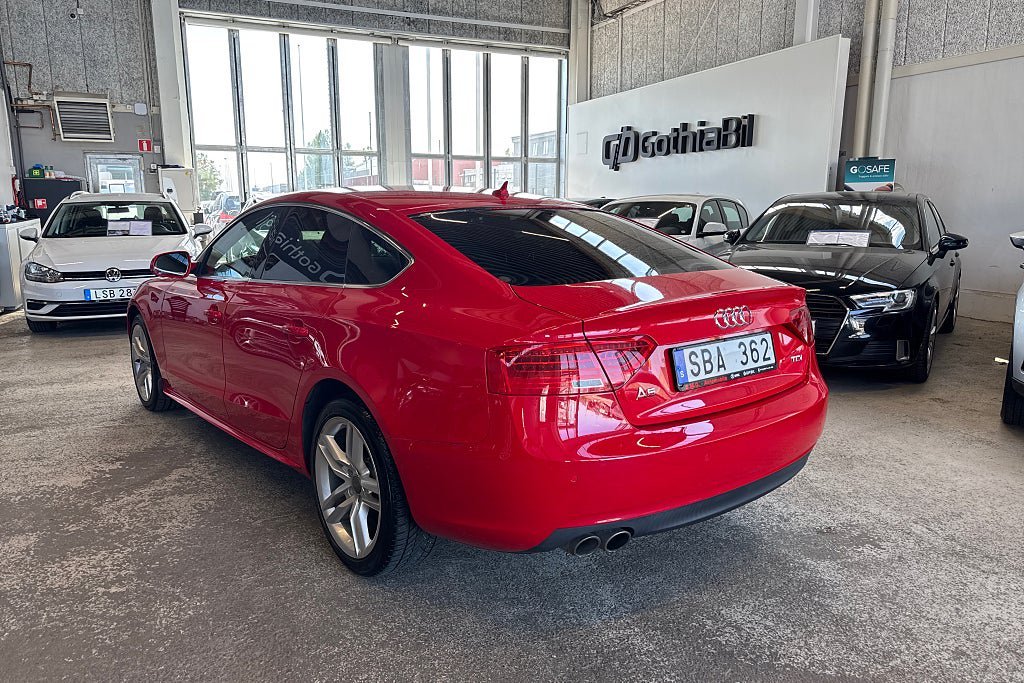 Vehicle Image 6