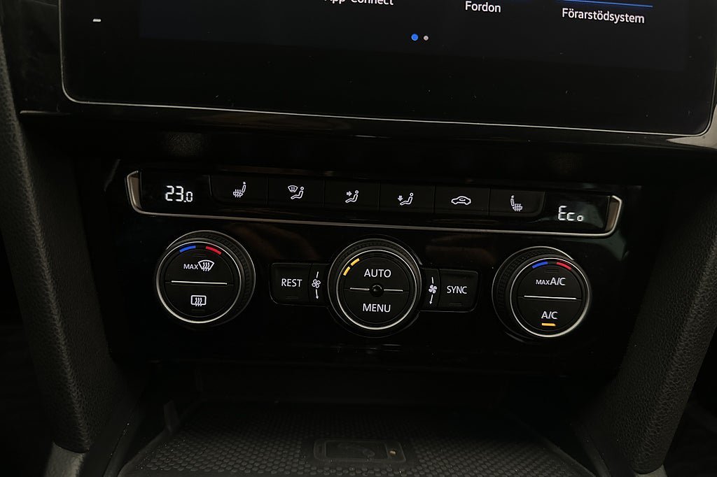 Vehicle Image 27